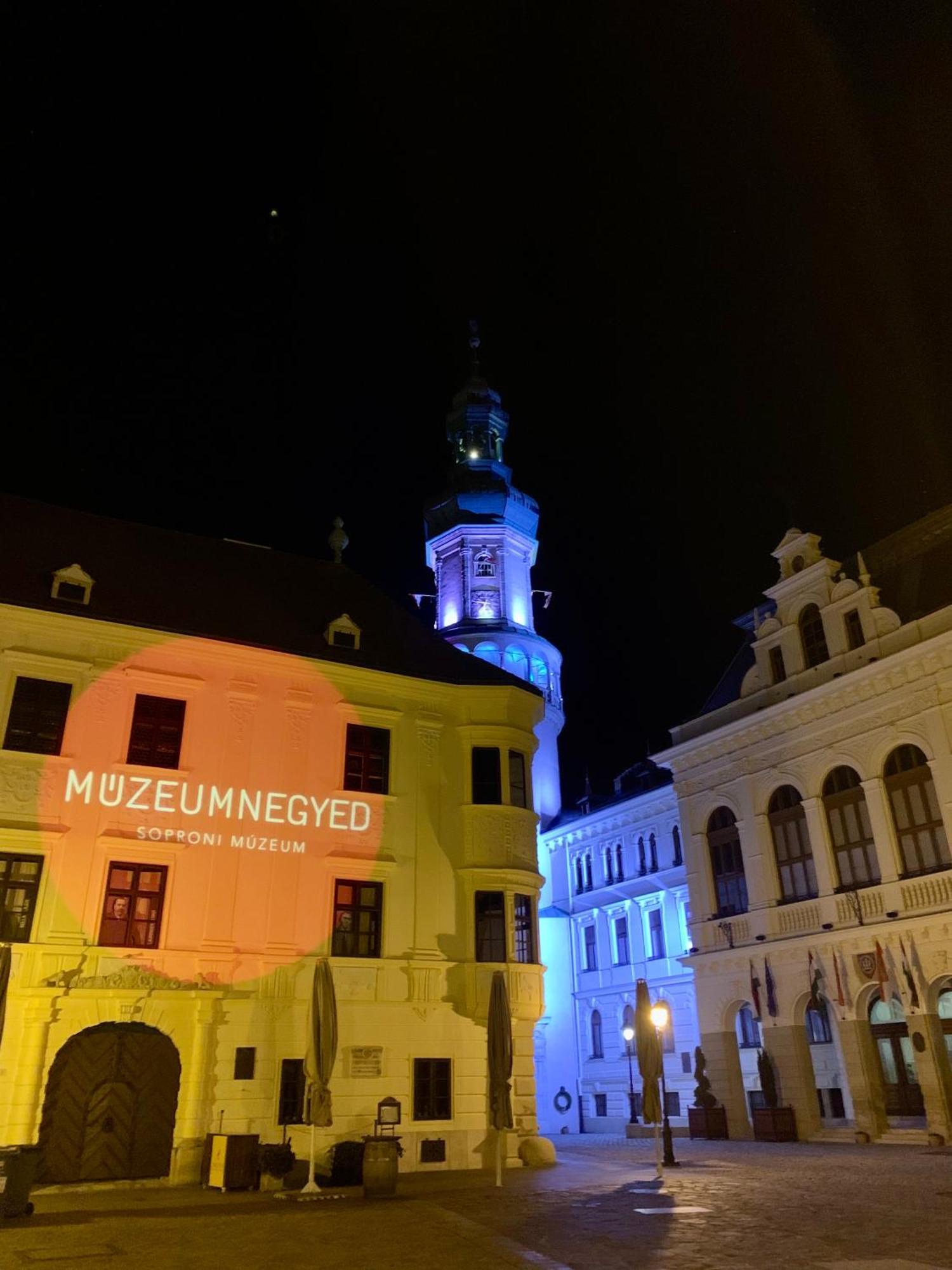 Scarbantia Casa Lägenhet Sopron Exteriör bild